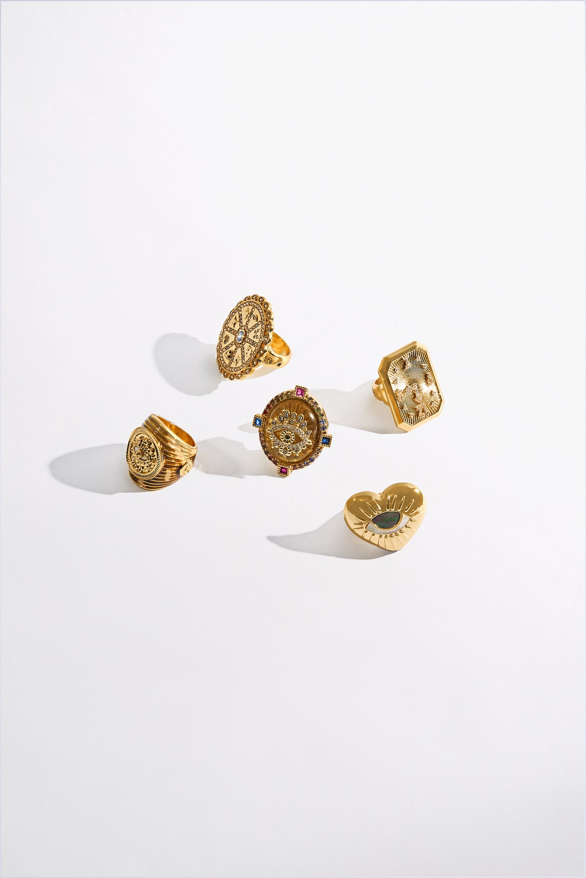 BOHEMIAN BABYLON HEART EYE RING GOLD
