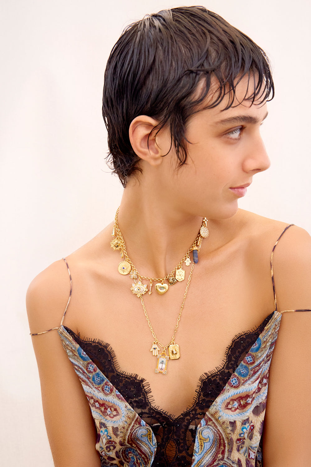 SULTANS, SCRIBES & SHAMANS PENDANT NECKLACE GOLD