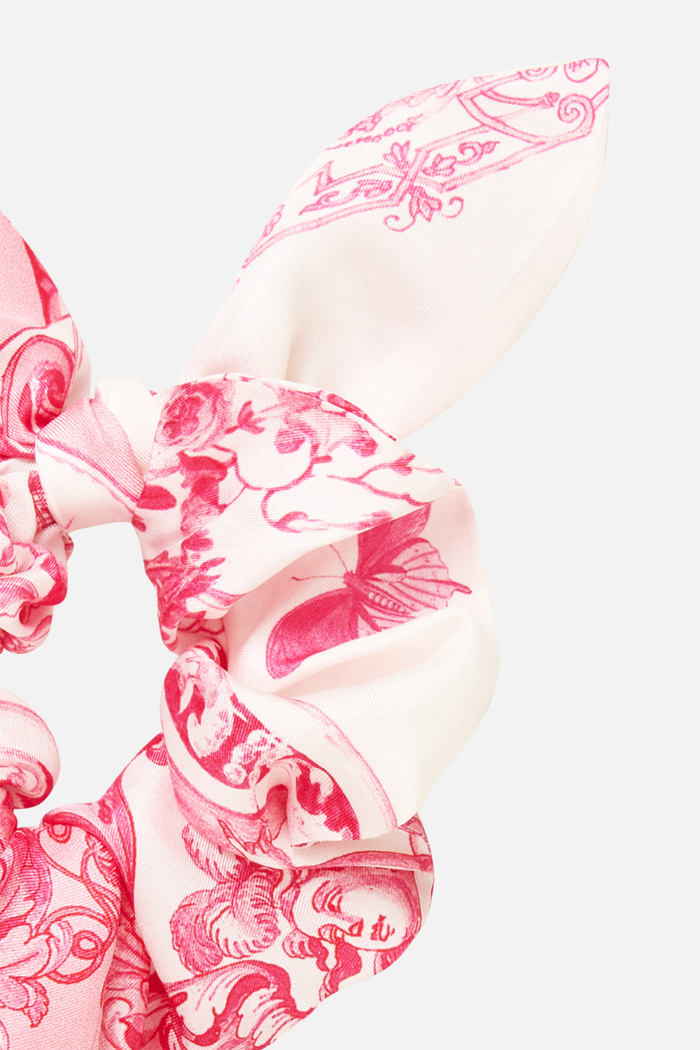 The CAMILLA SCRUNCHIE WITH TIE LIVIN LA VIDA ROSA