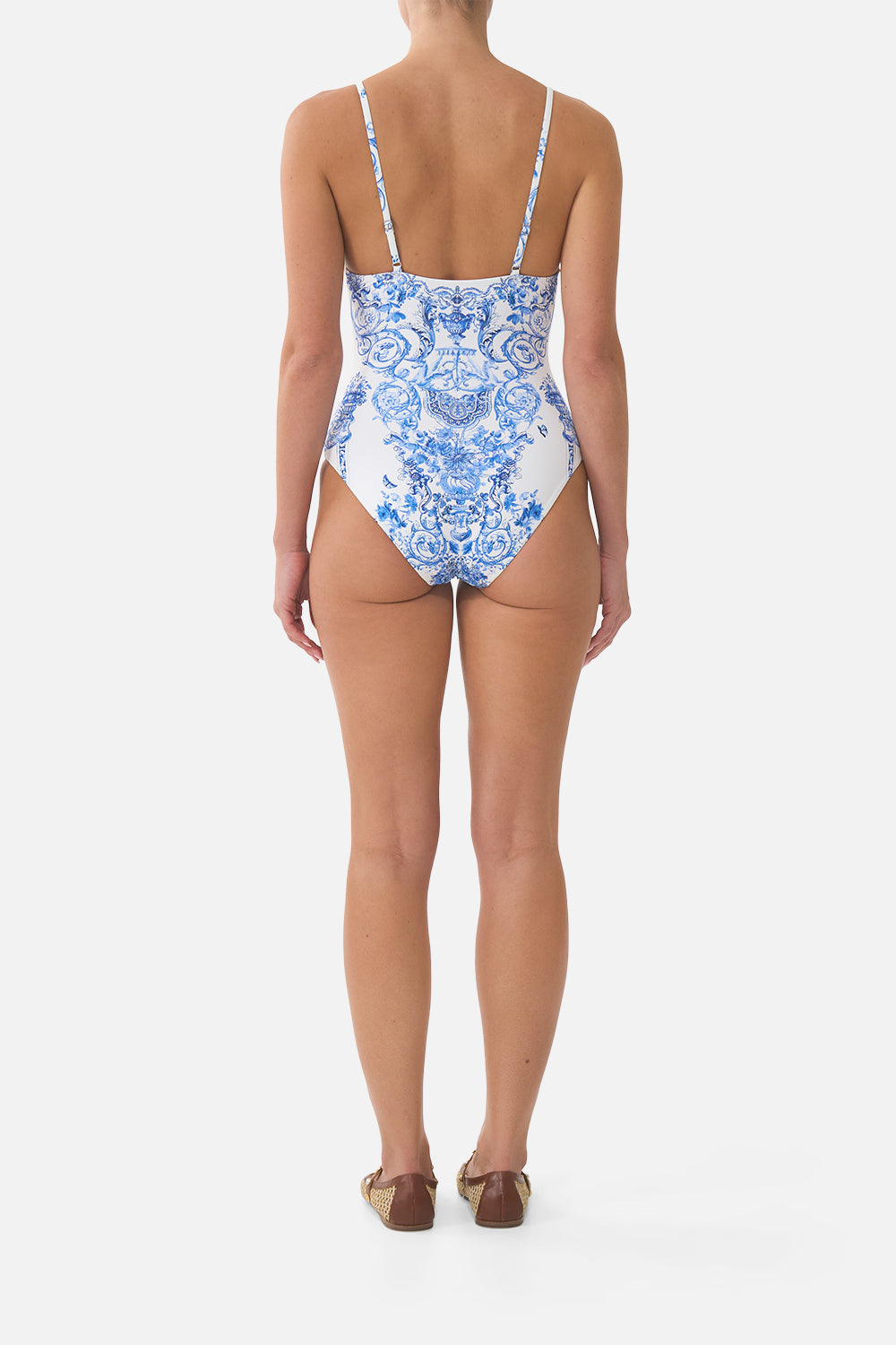 CONTINUOUS UNDERWIRE MOULDED CUP ONE PIECE CERAMIC PANORAMIC