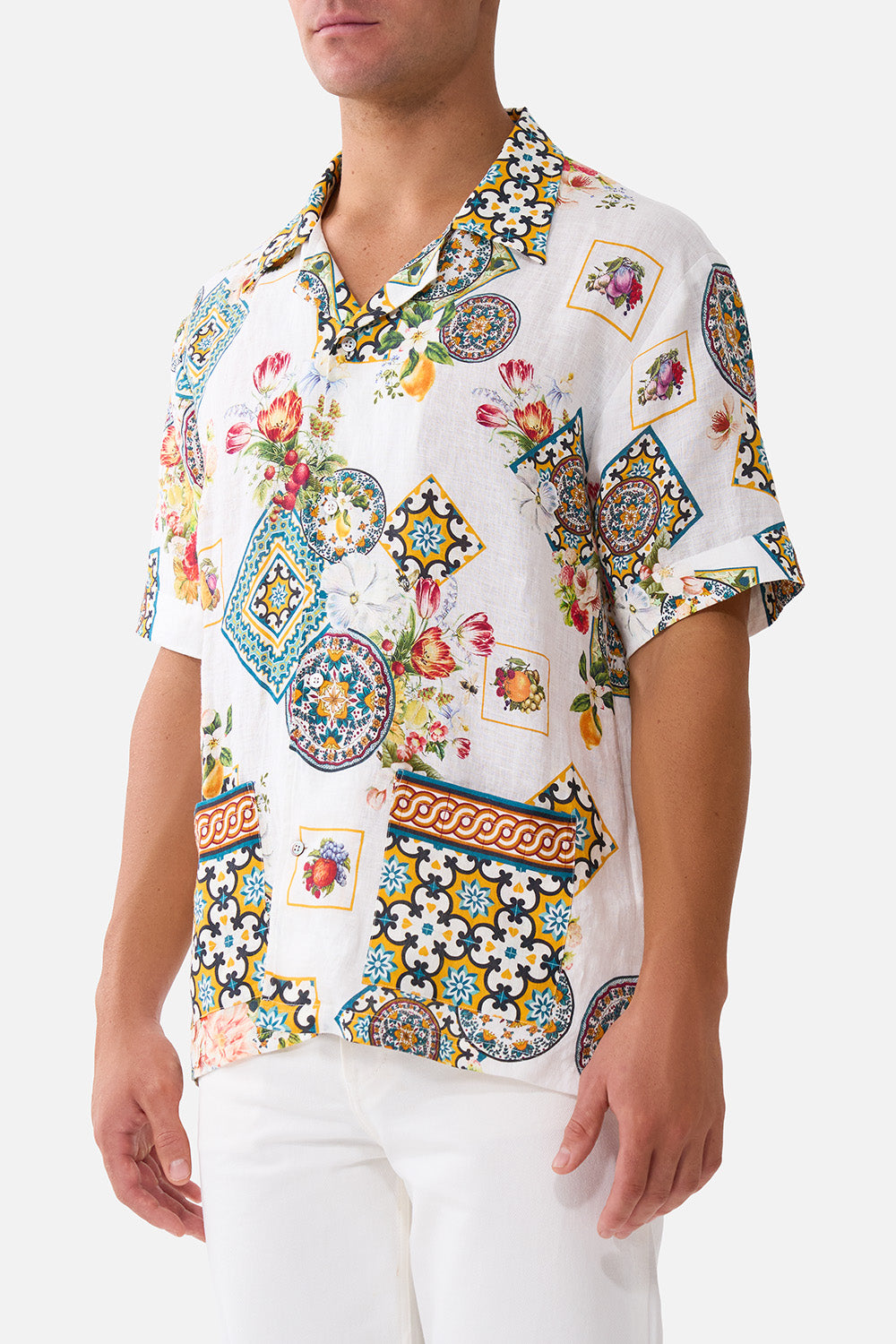 The CAMILLA SHORT SLEEVE CABANA SHIRT MAGIC OF THE MERCADO