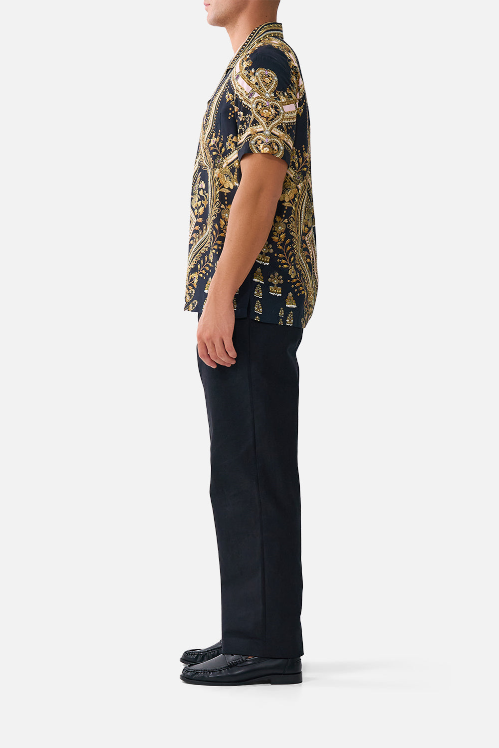 SHORT SLEEVE CAMP COLLARED SHIRT TAURUS RISING
