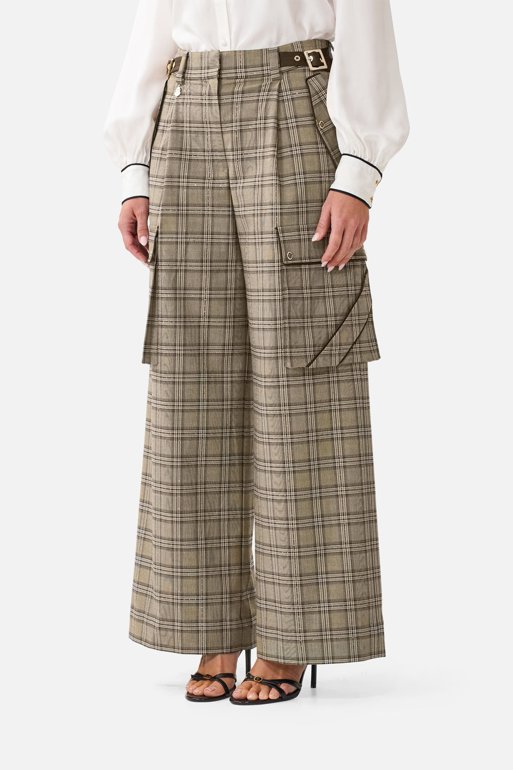 UTILITY PANT ANIMALS IN THE PALACE