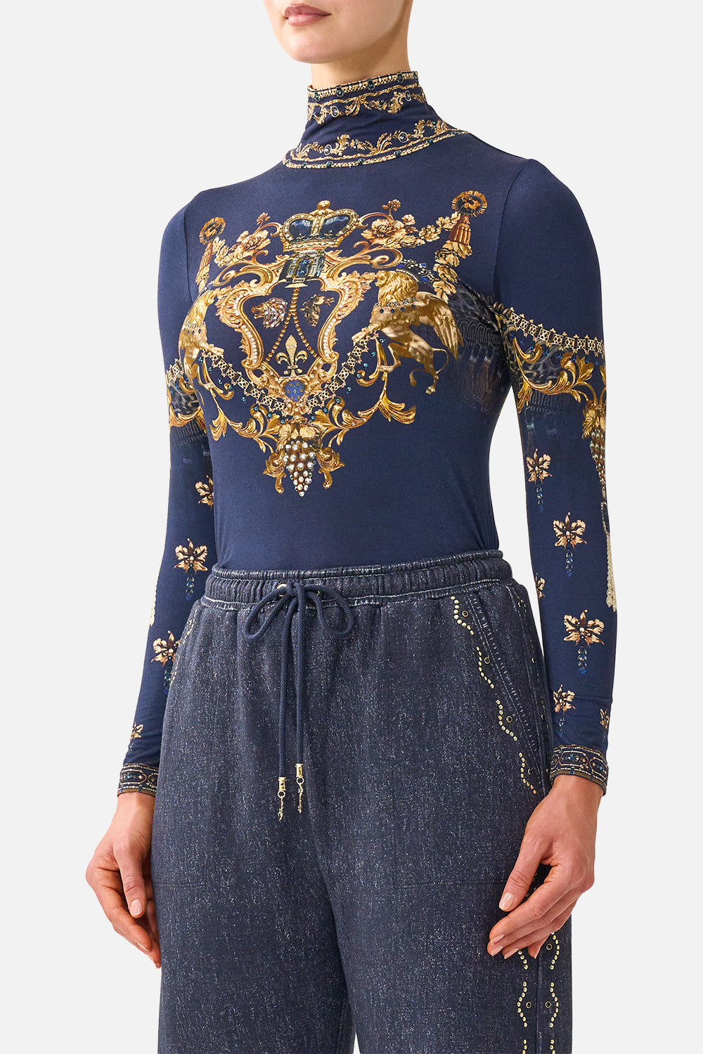 JERSEY TURTLENECK CLOAKED IN BAROQUE