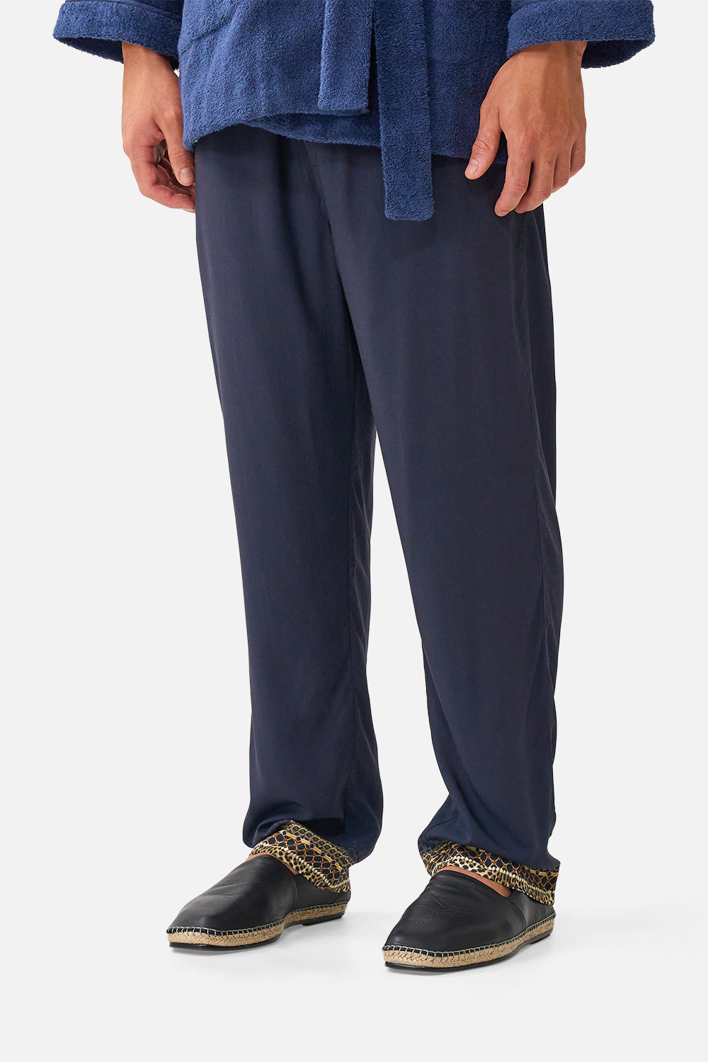 TAPERED ELASTICATED LOUNGE PANT CLOAKED IN BAROQUE