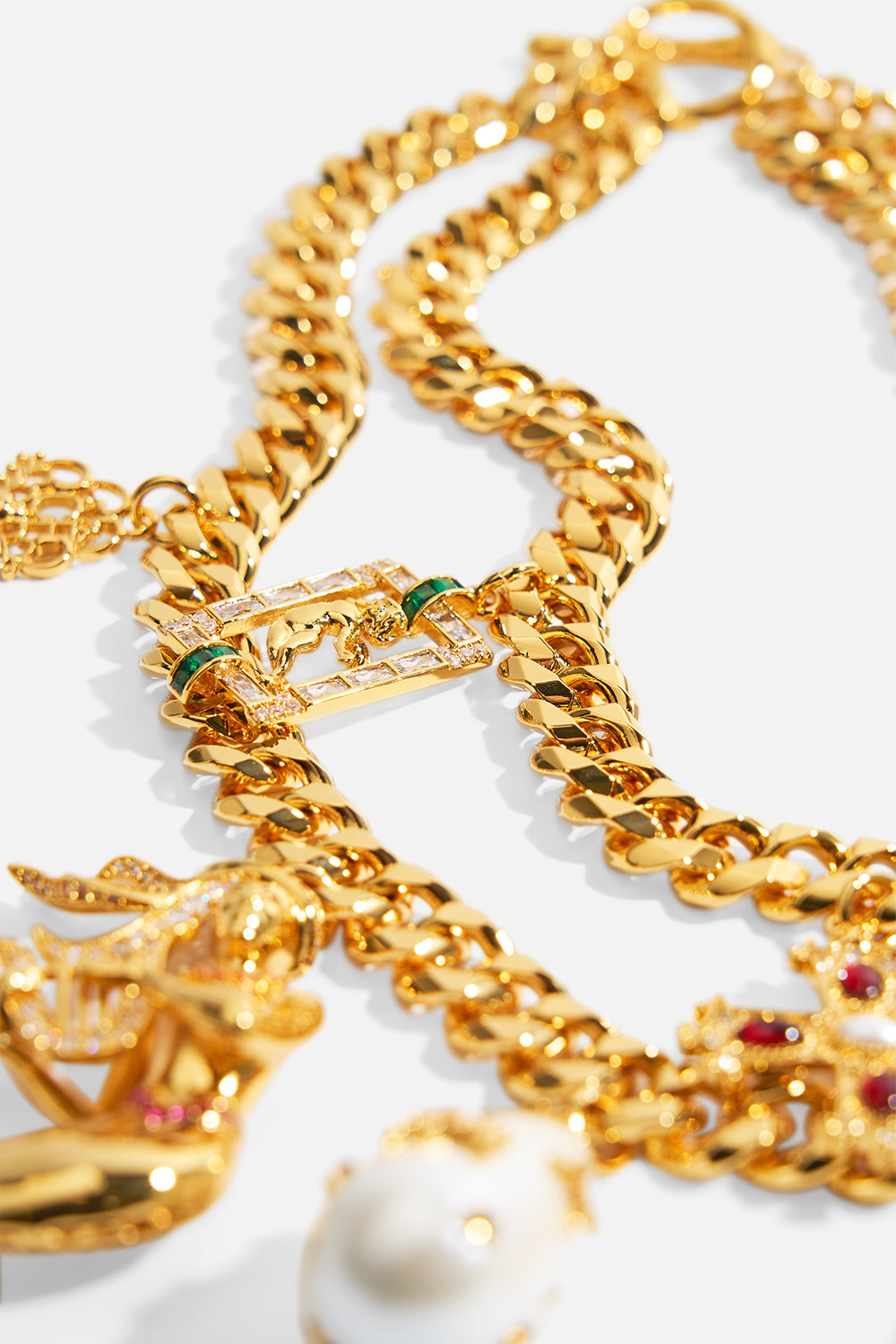 The CAMILLA QUEEN OF CHARMS STATEMENT NECKLACE GOLD