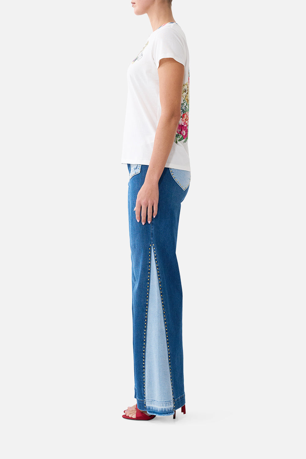 SLIM FIT ROUND NECK T-SHIRT LA BELLE BOTANIQUE
