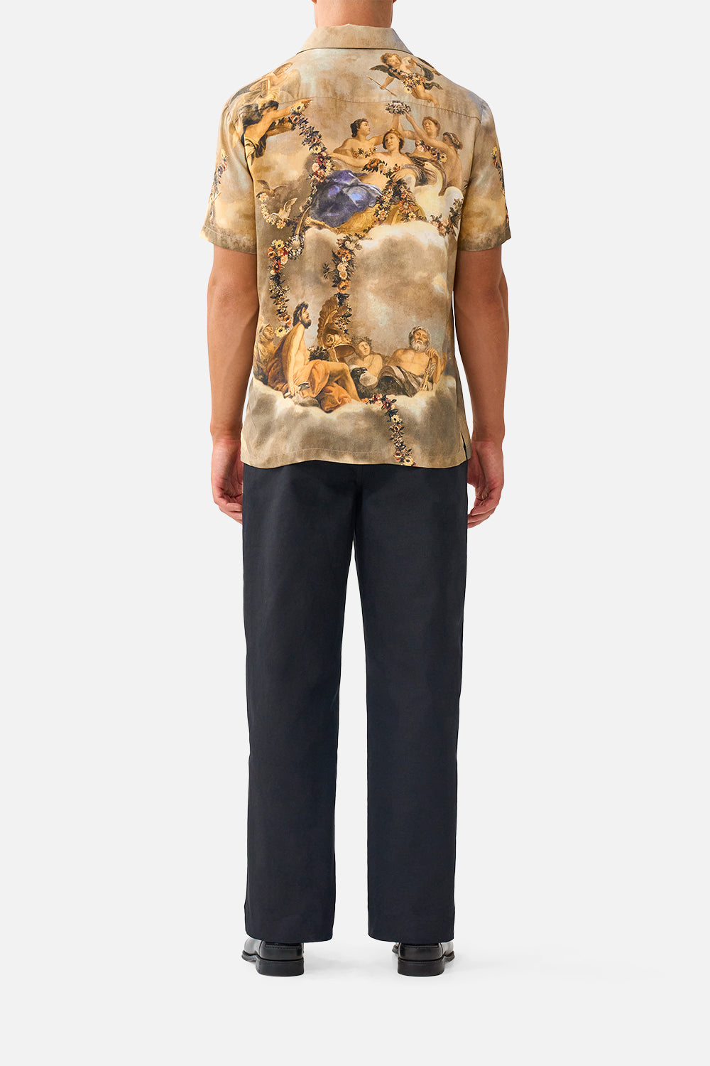 SHORT SLEEVE CAMP COLLARED SHIRT QUEEN OF BOHEMIA
