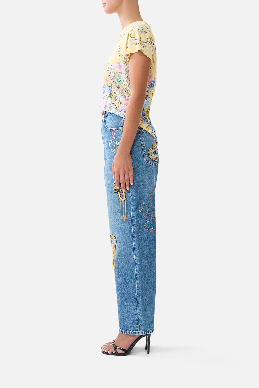 The CAMILLA SLIM FIT ROUND NECK T-SHIRT DARLING BUDS