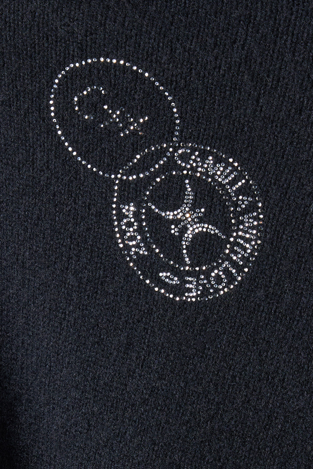 The CAMILLA CASHMERE KNIT OVERSIZED LAYER NIGHT GARDEN