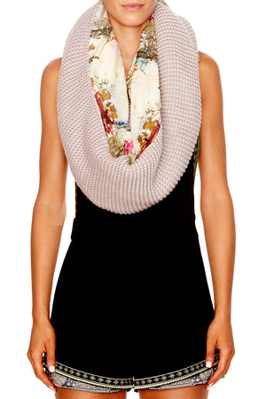 GIRL IN THE GARDEN DOUBLE SIDED SCARF