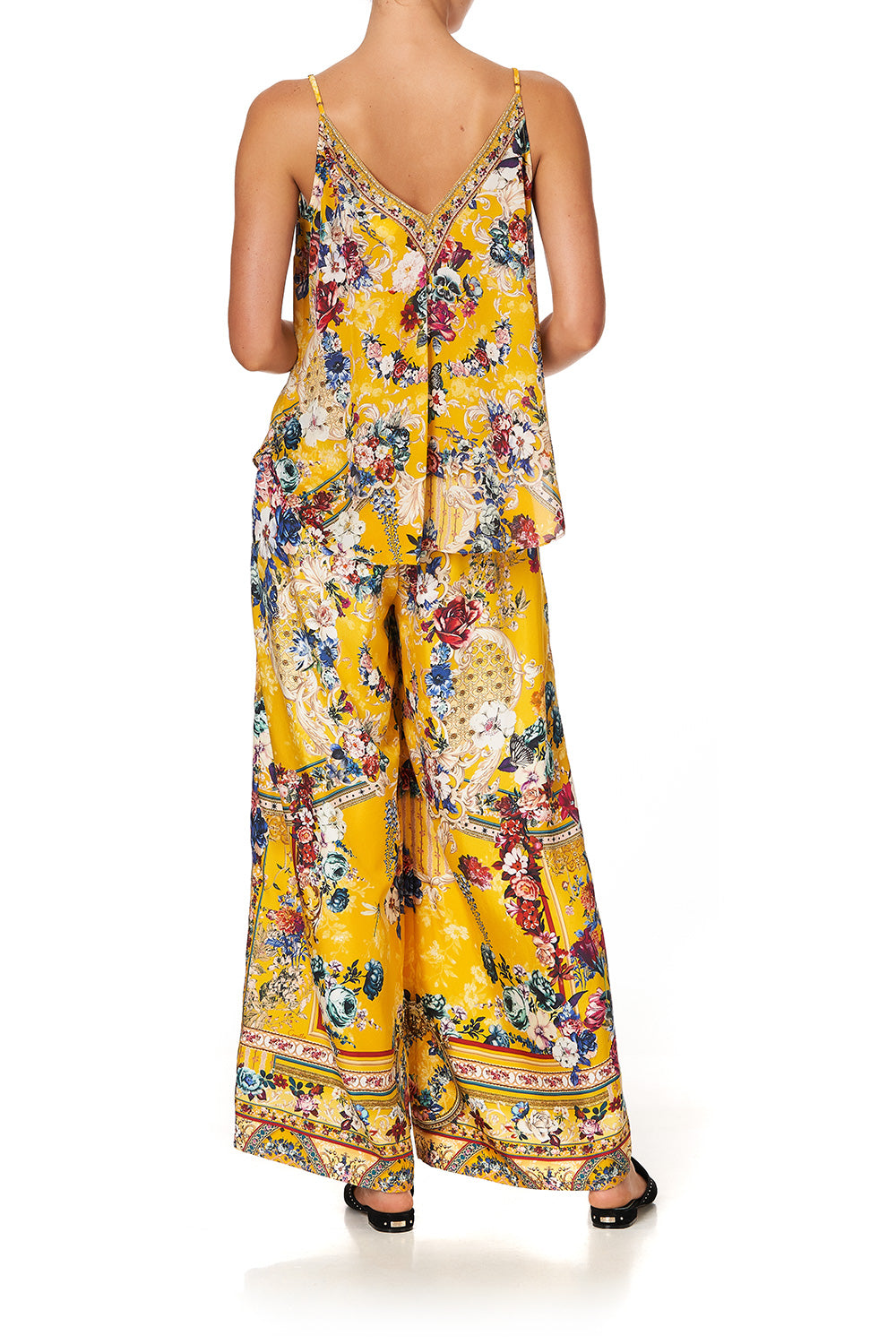 BUTTON FRONT V NECK CAMI CROWNED ROSES