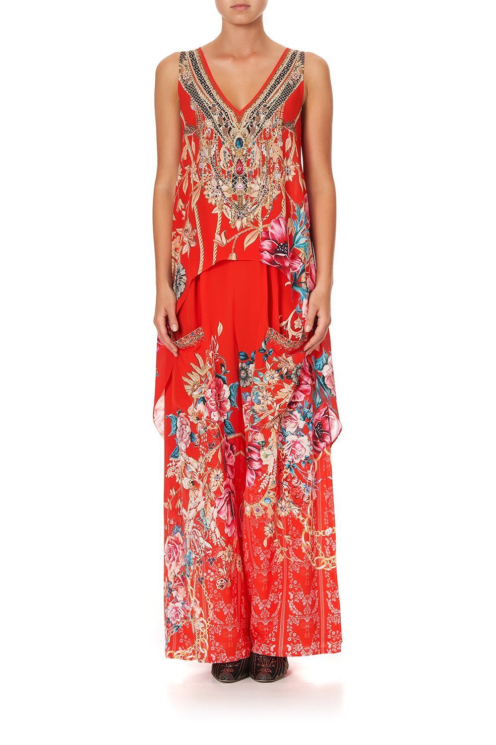 HIGH LOW CROSS OVERLAY TOP AND THE QUEEN WORE RED