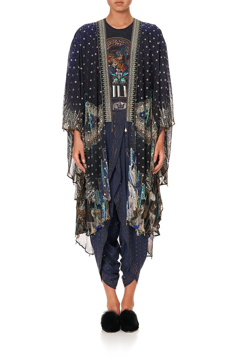 SCALLOPED EDGE LAYER DRIPPING IN DECO