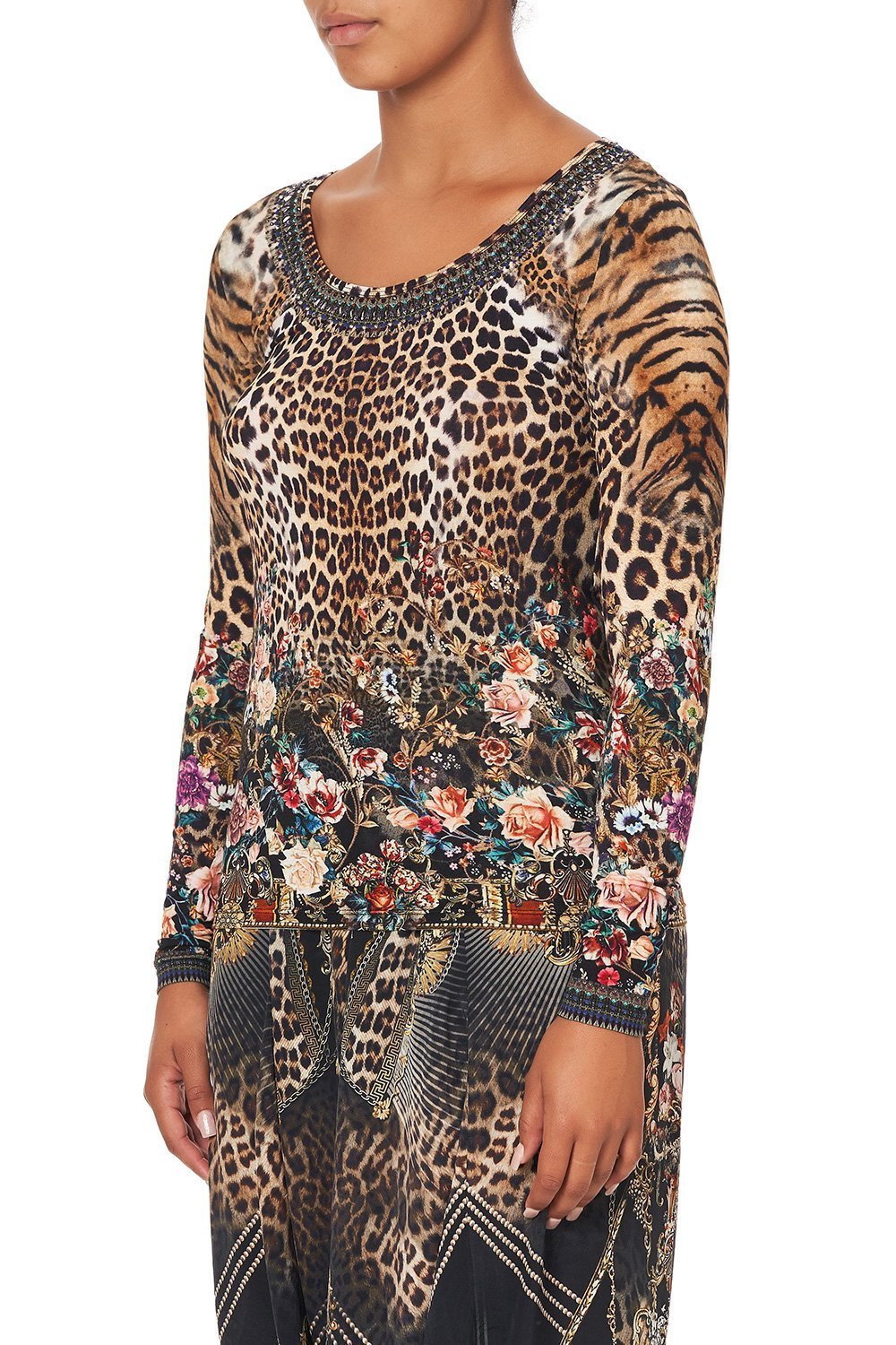 LONG SLEEVE FITTED TOP CALL OF THE CATHEDRAL