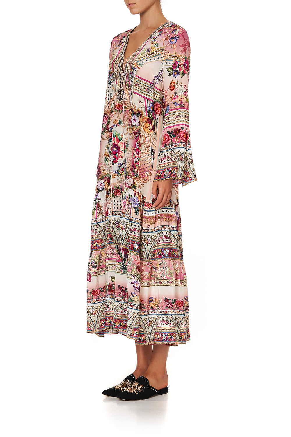 LACE UP DRESS WITH TIERED HEM SUMMONED BY A ROSE