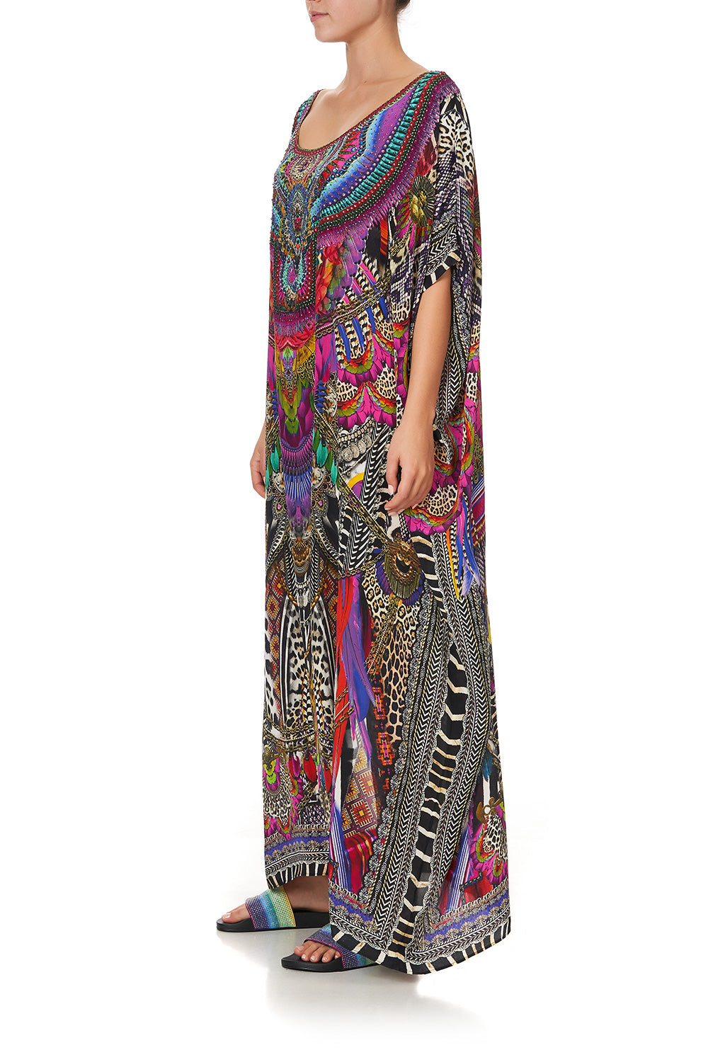 ROUND NECK KAFTAN GUARDIANS OF THE SUN