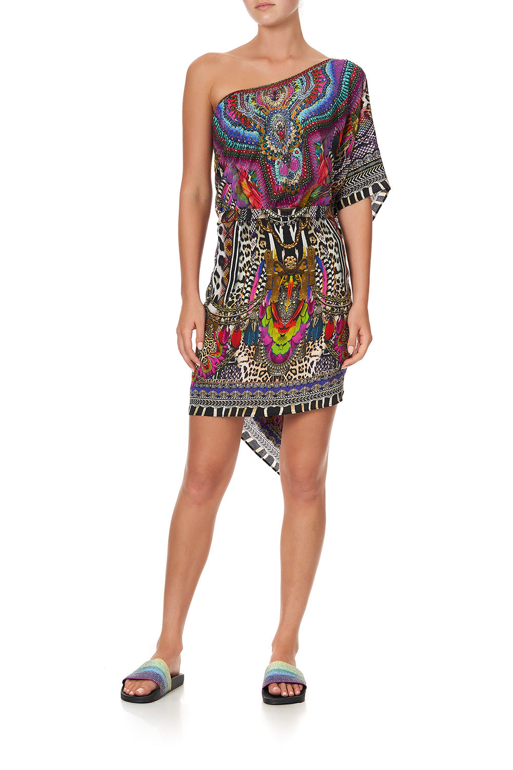 ROUND NECK KAFTAN GUARDIANS OF THE SUN