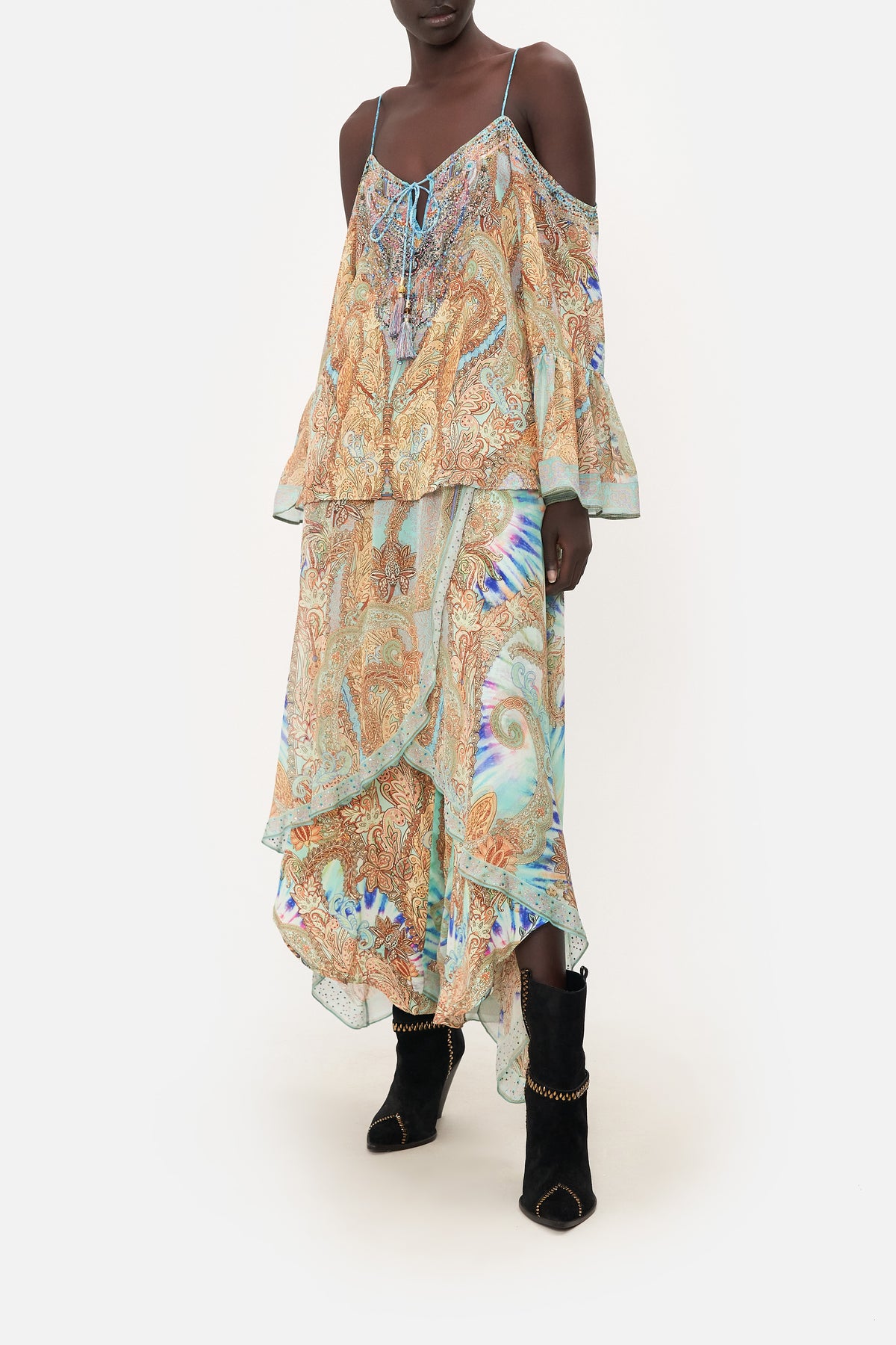 DROP SHOULDER TOP MAKE LOVE NOT WAR