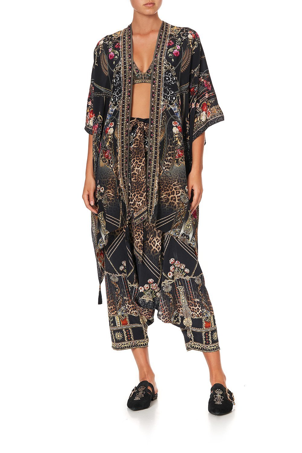 SOFT C/D BRA WITH BACK CLIP GOTHIC GODDESS