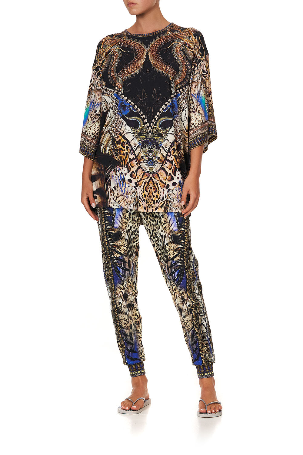 SUPER OVERSIZED TEE DRAGON LADY