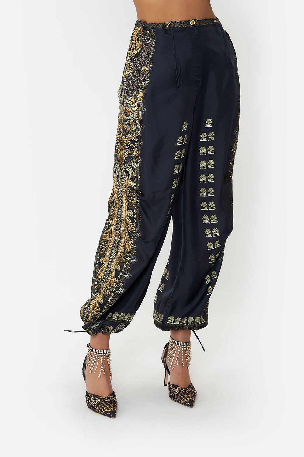 PARACHUTE PANT ITS ALL OVER TORERO