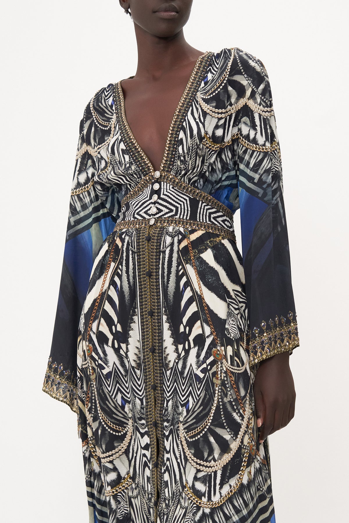 KIMONO SLEEVE DRESS WITH SHIRRING DETAIL KNIGHT OF THE WILD