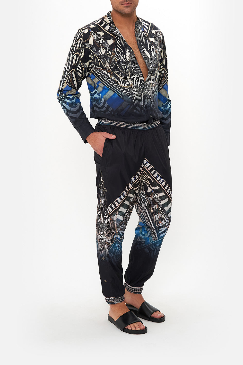 SIDE SNAP ADJUSTABLE  TRACKPANT KNIGHT OF THE WILD