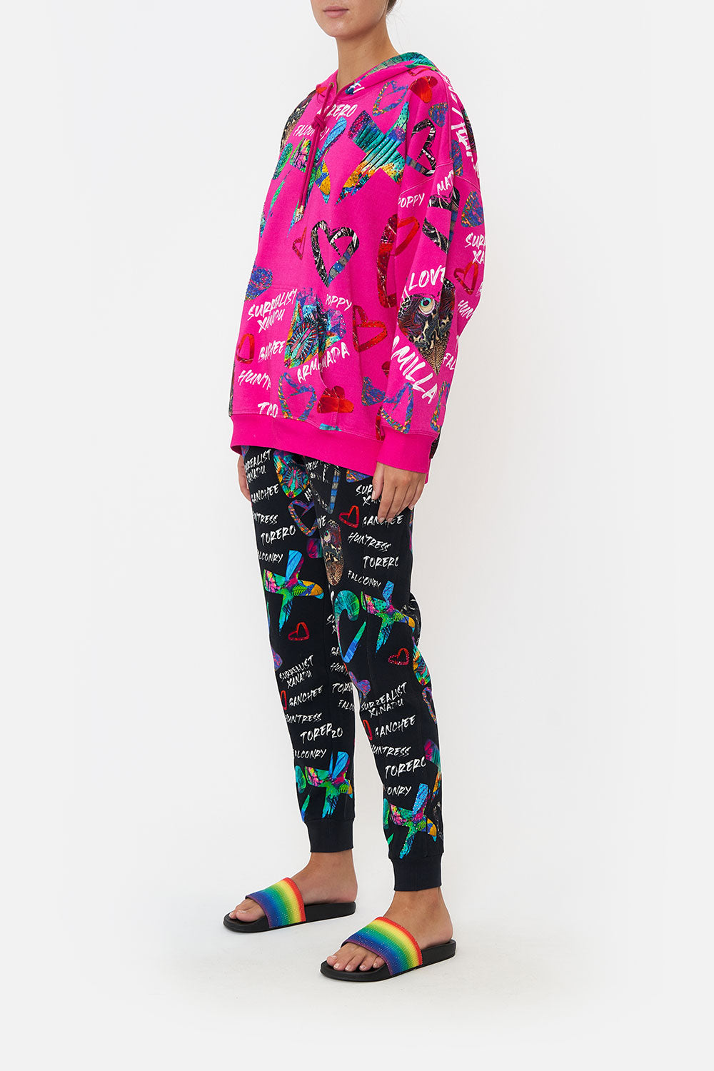 OVERSIZE BOYFRIEND HOODIE WRITINGS ON THE WALL