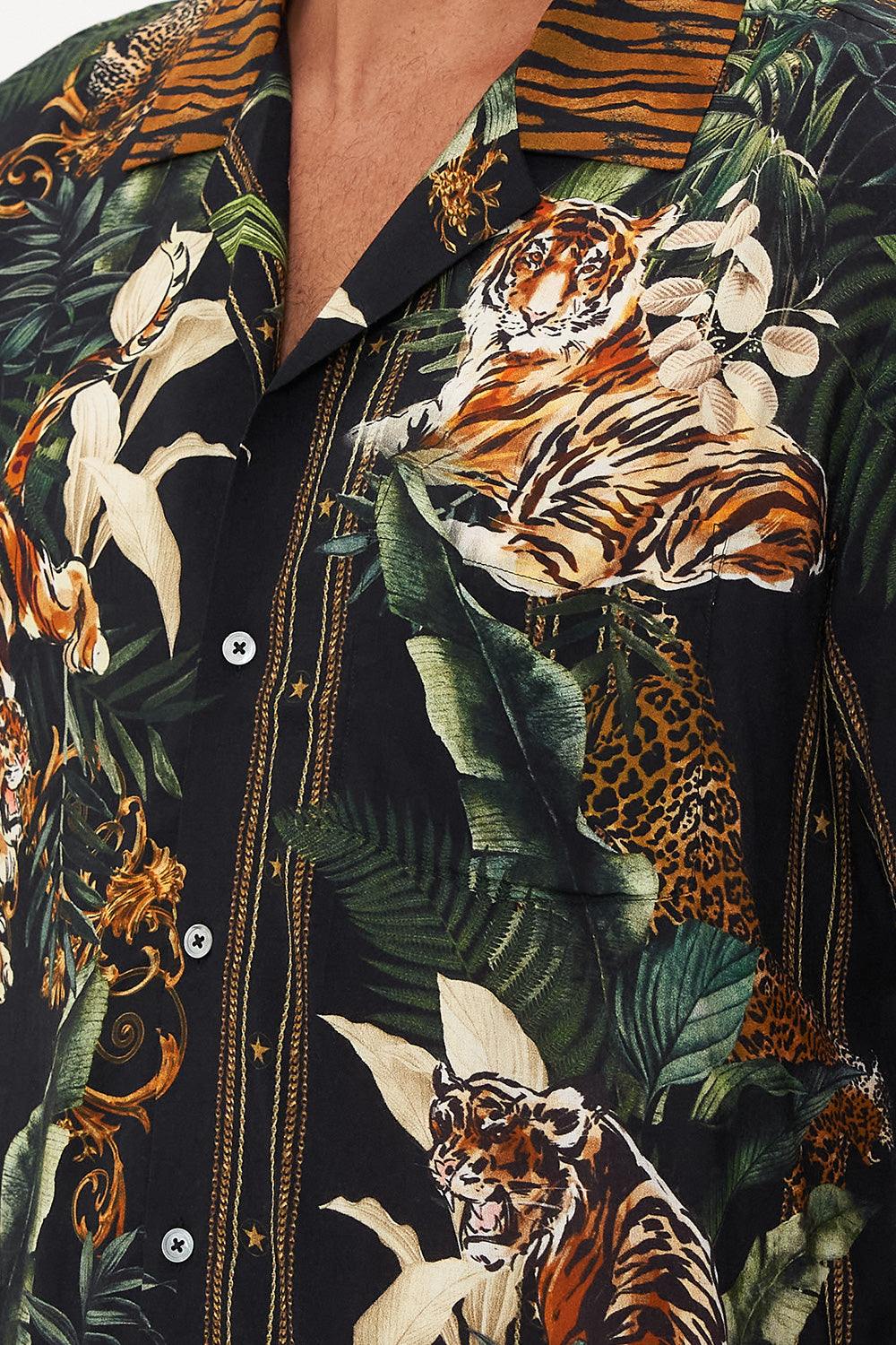 SHORT SLEEVE CAMP COLLARED SHIRT EASY TIGER