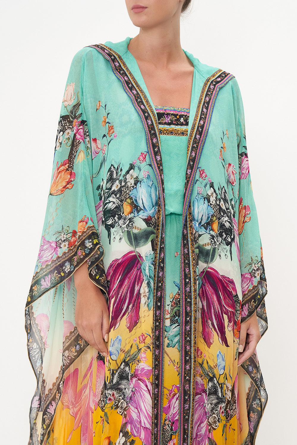 OVERSIZED ROBE VIPER ROOM