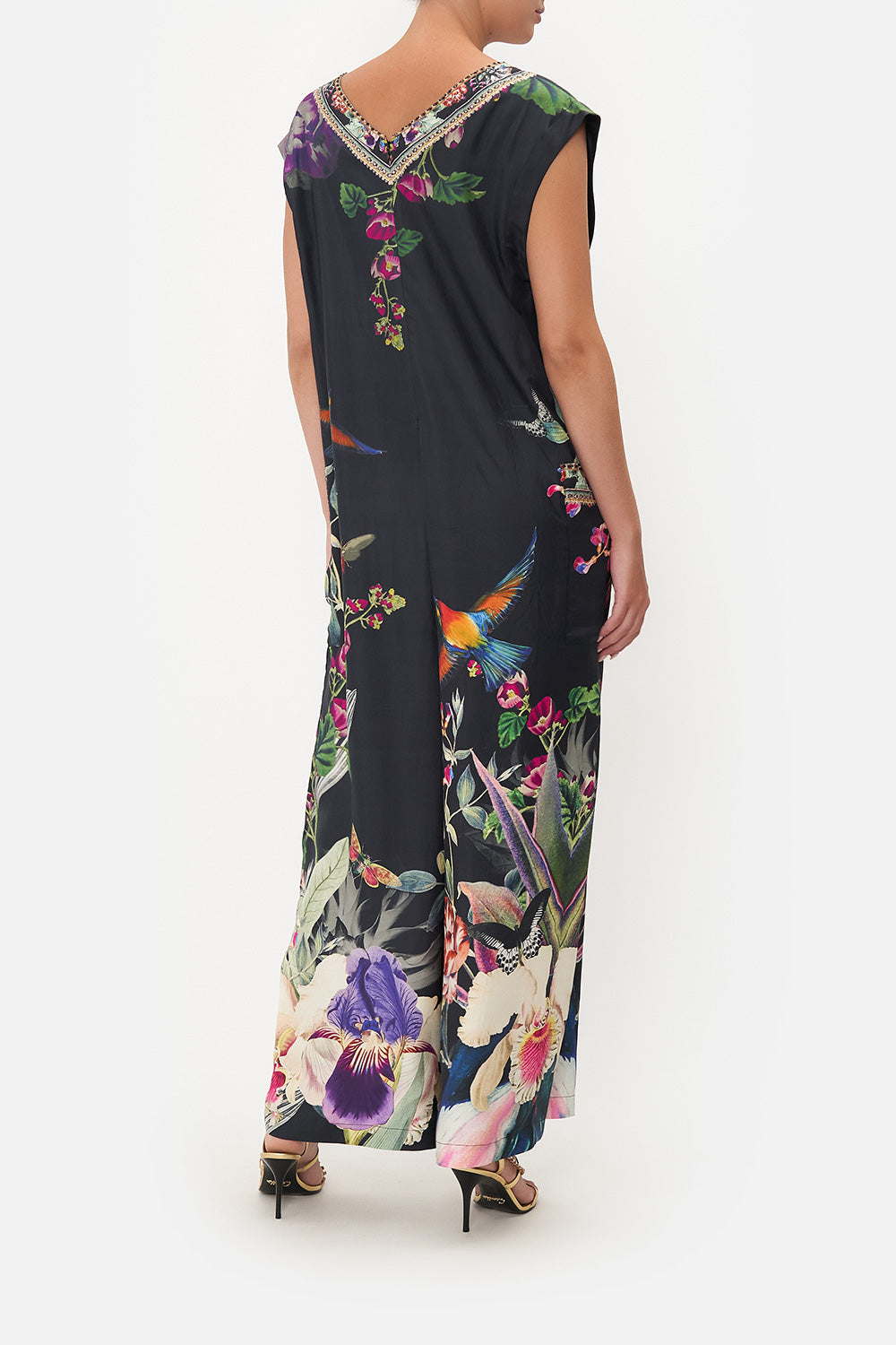 V NECK JUMPSUIT WITH PATCH POCKETS PARADISO PLACE