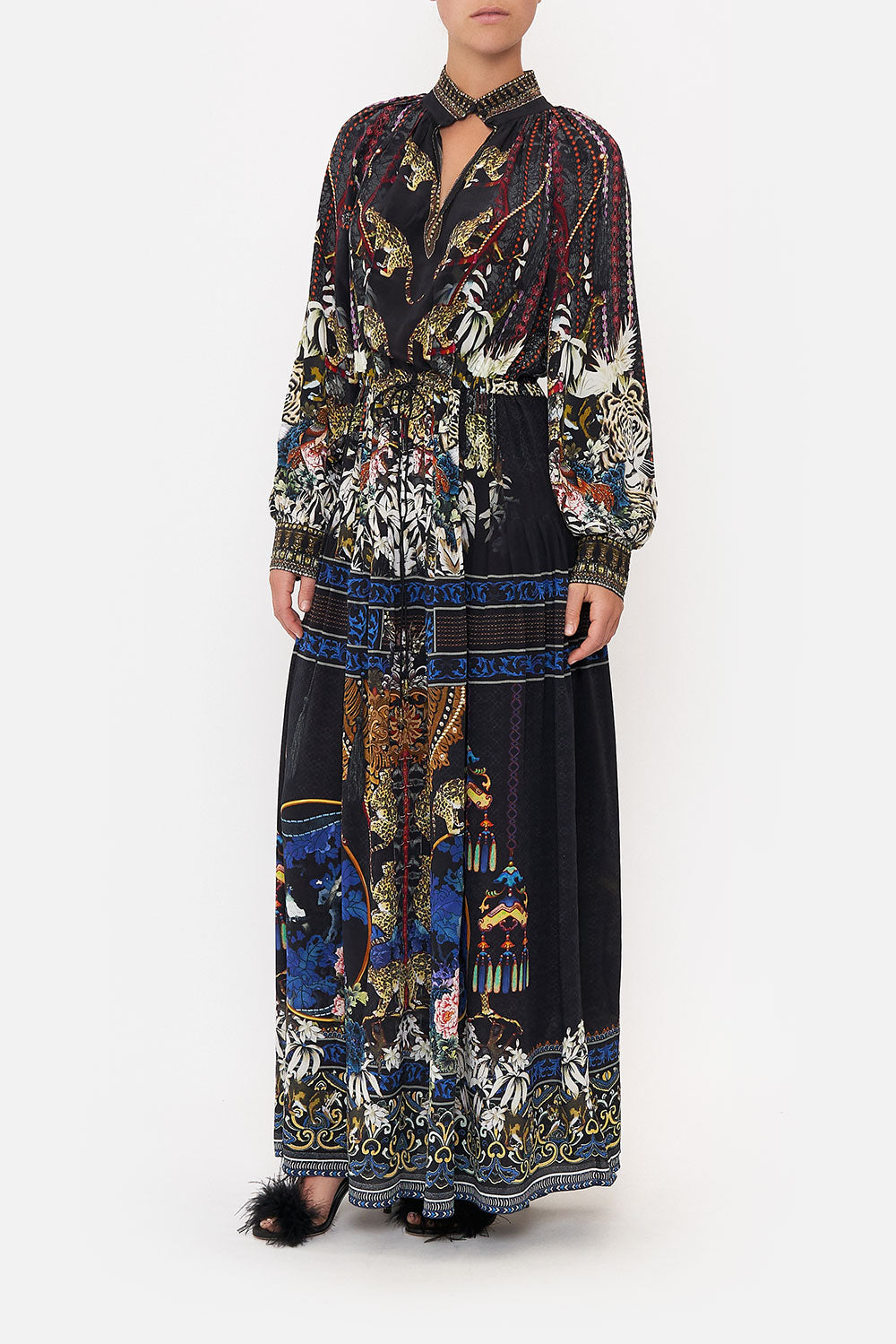 LONG SLEEVE DRESS WITH COLLAR HOLLYWOOD HEIST