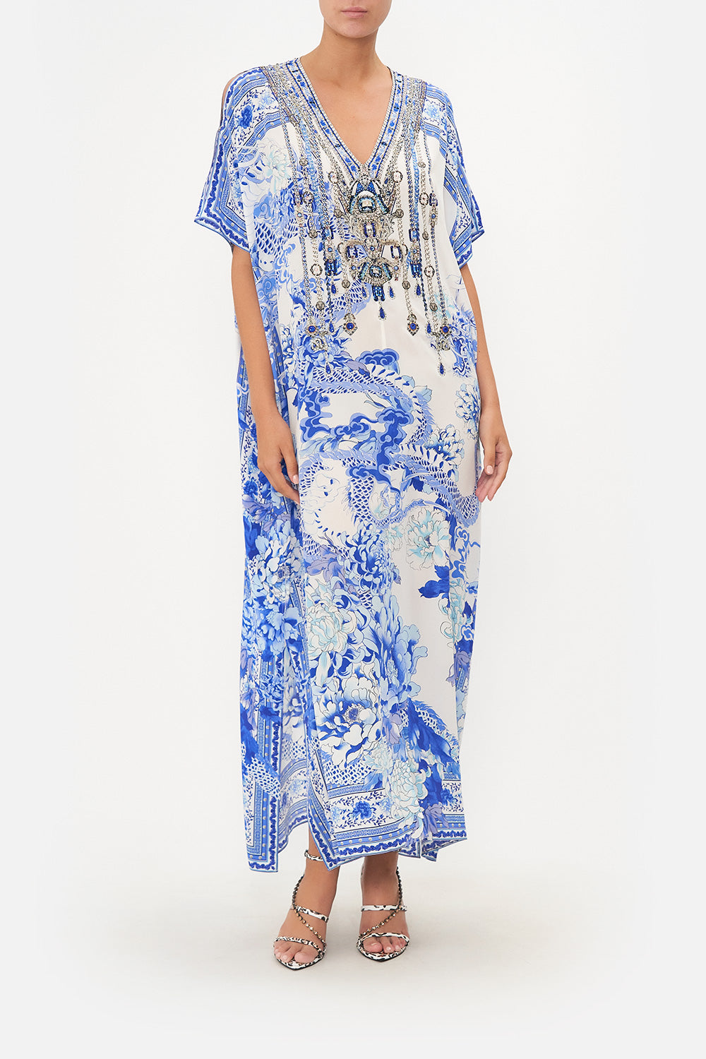 SLIM FIT KAFTAN WITH SPLIT HEART OF A DRAGON