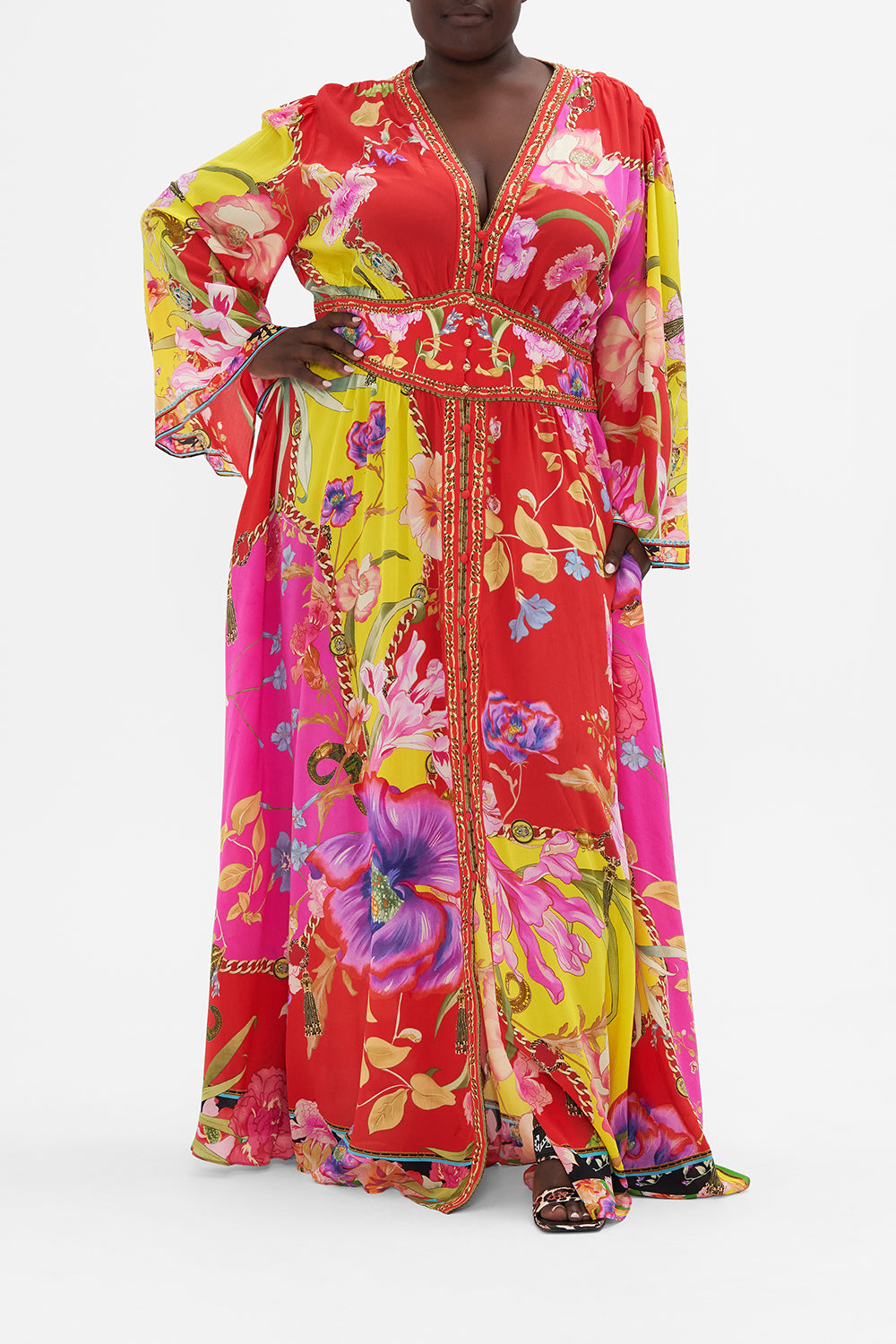 KIMONO SLEEVE DRESS WITH SHIRRING DETAIL THE BEETLES