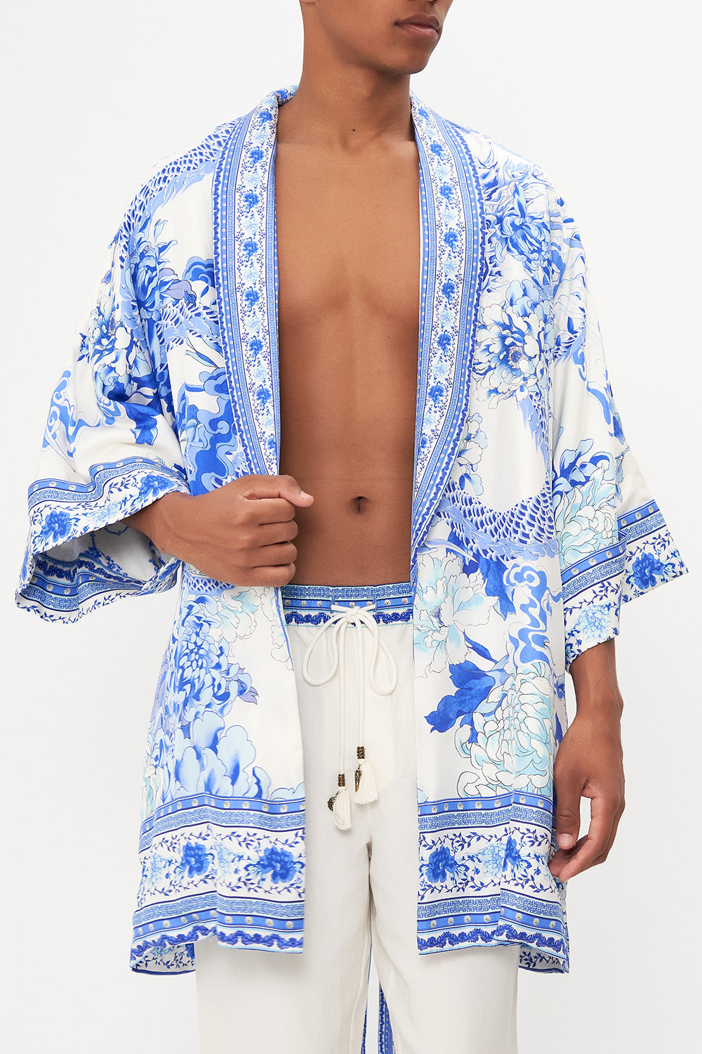 REVERSIBLE MID LENGTH ROBE HEART OF A DRAGON