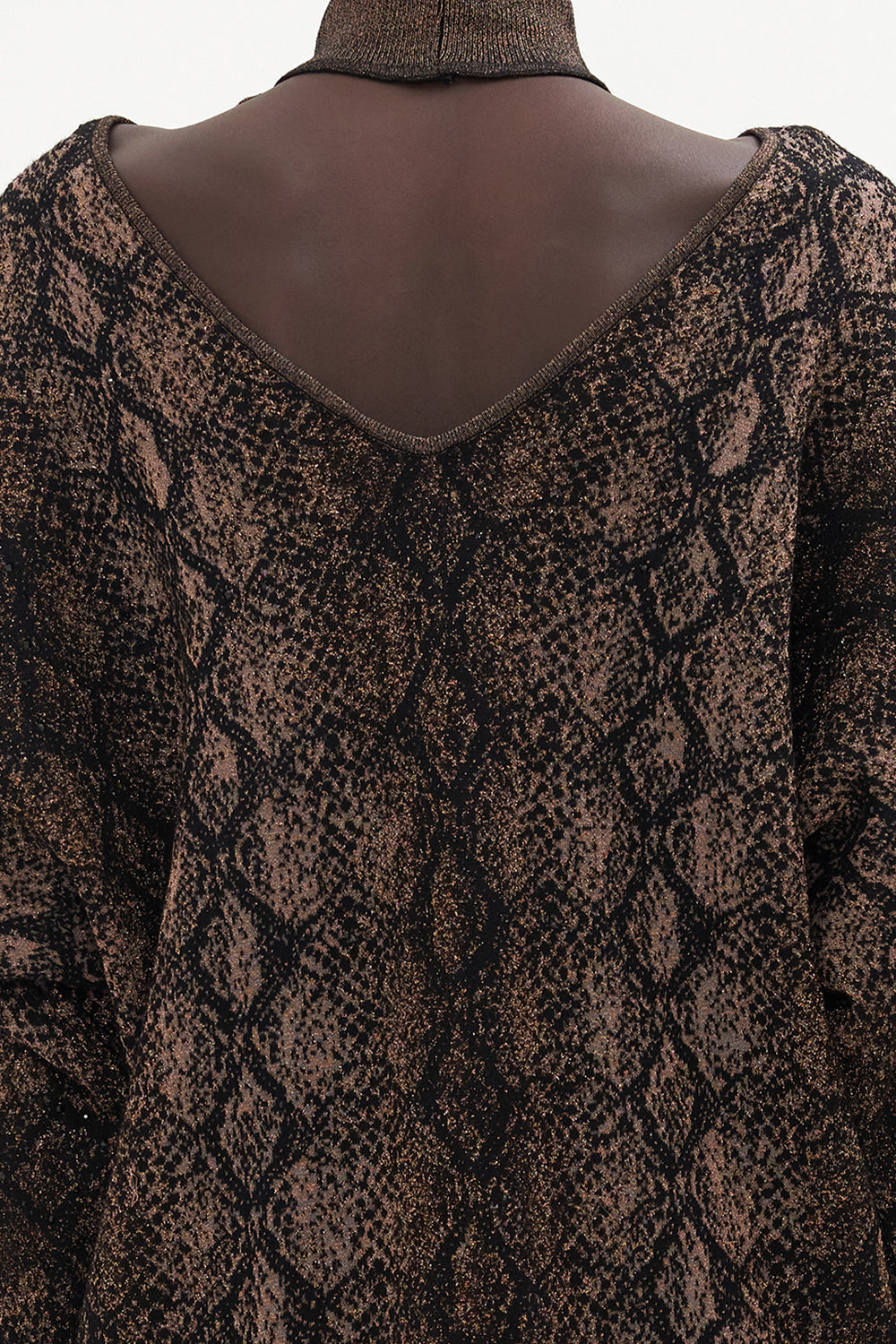 CUT OUT SHOULDER KNIT WILD HORSES