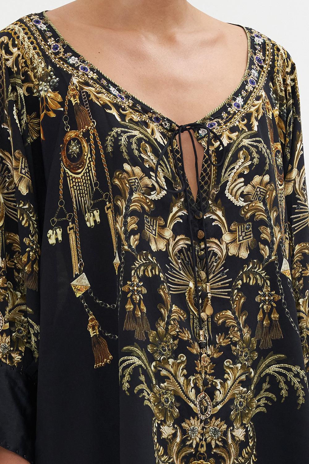 RAGLAN SLEEVE BUTTON UP TOP THE NIGHT IS NOIR