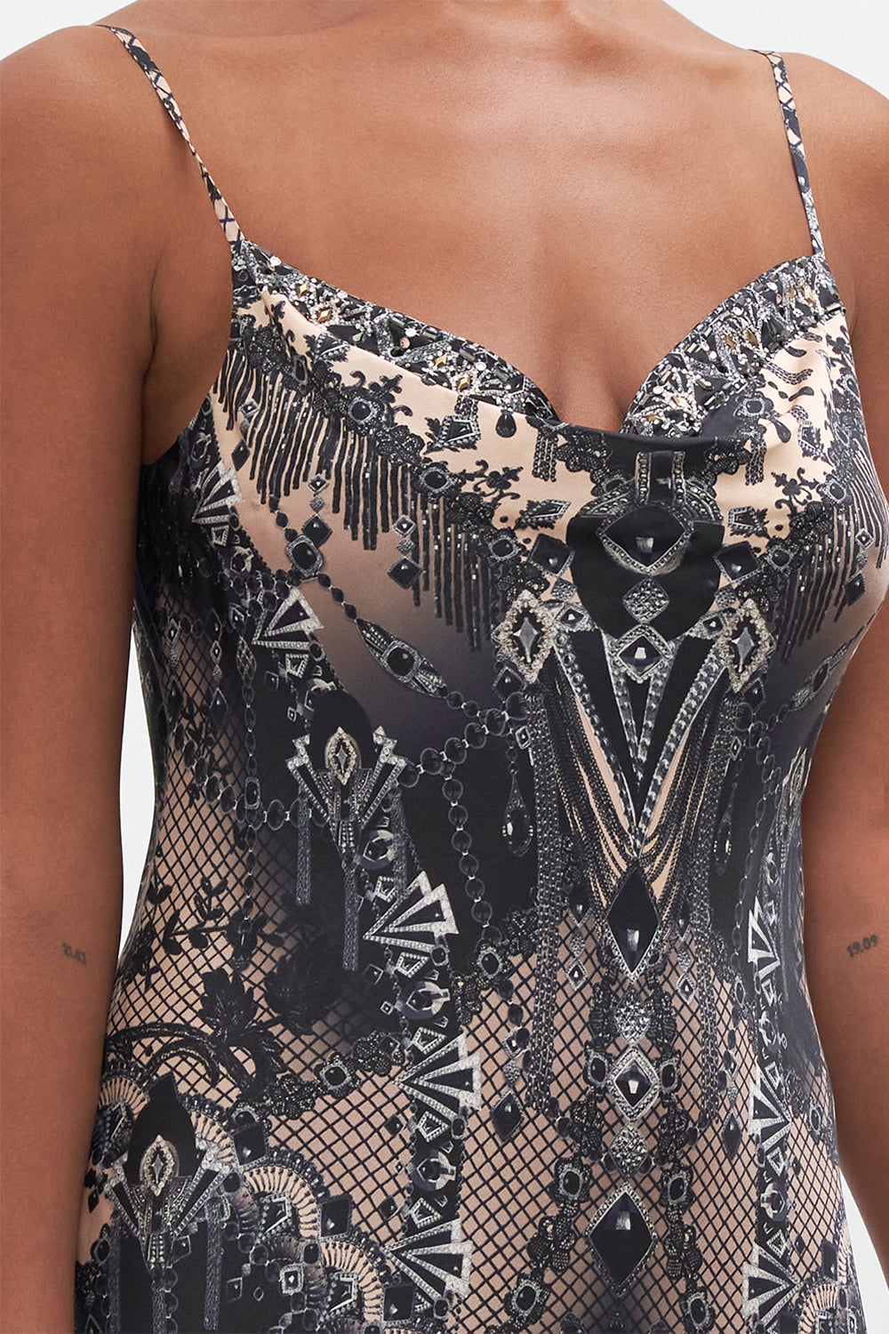 LONG BIAS SLIP CURTAIN CALL CHAOS