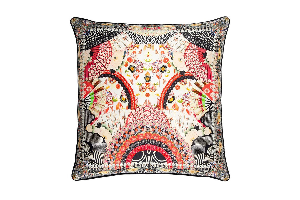 SMALL SQUARE CUSHION VINTAGE VIXEN