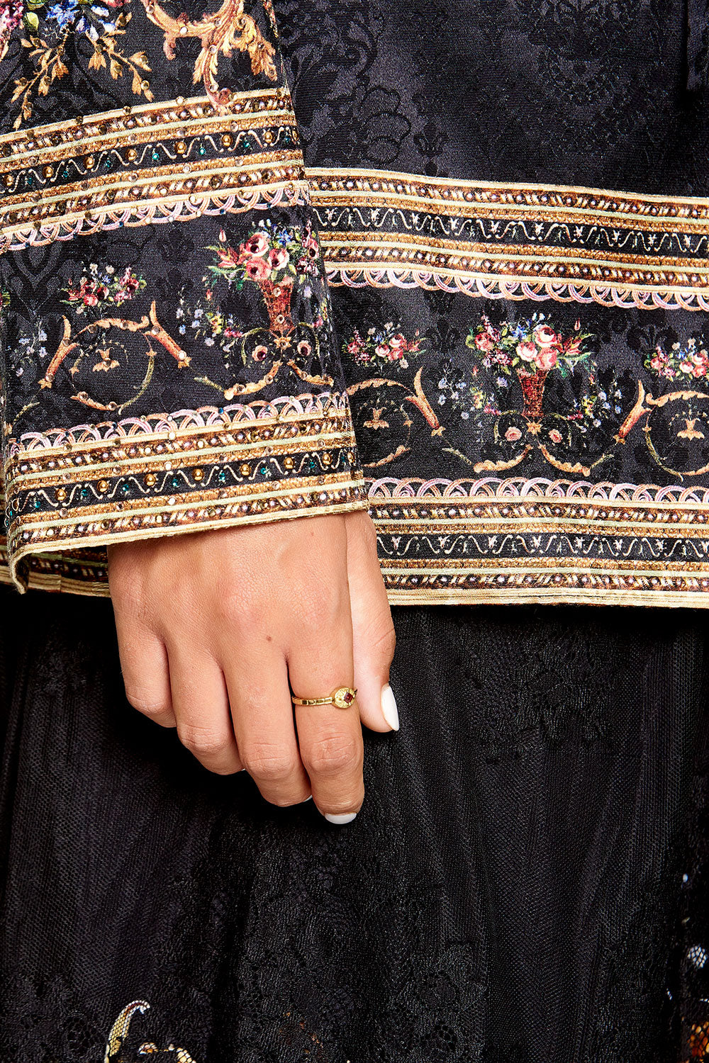 CAMILLA BLAZER WITH CHIFFON CONTRAST FRIEND IN FLORA