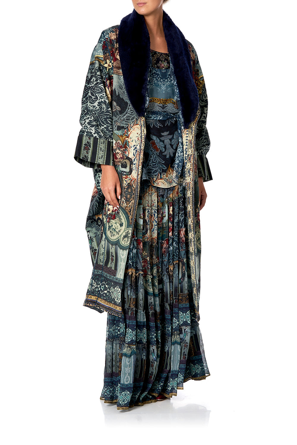 OPERA COAT HOTEL BOHEME