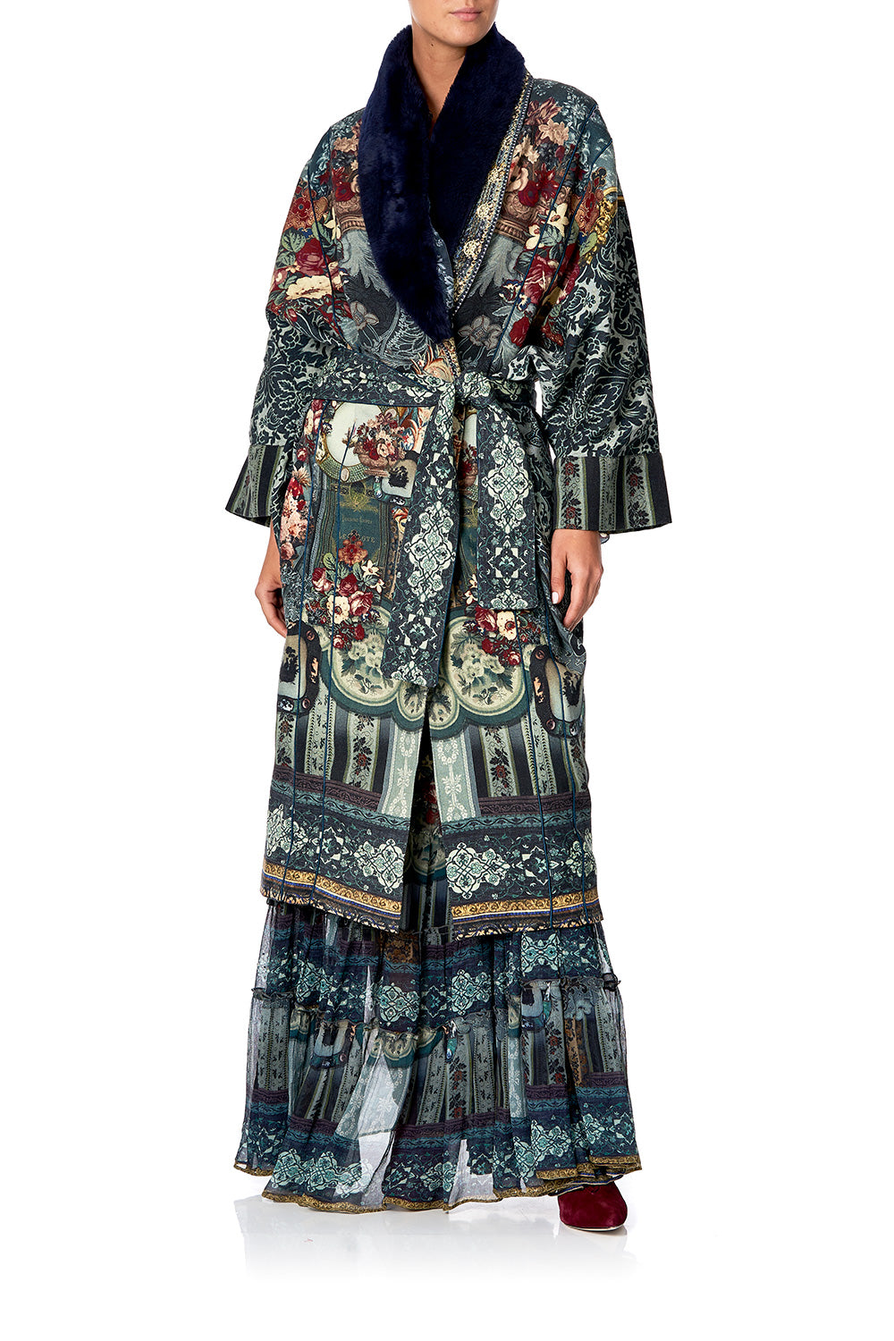 OPERA COAT HOTEL BOHEME