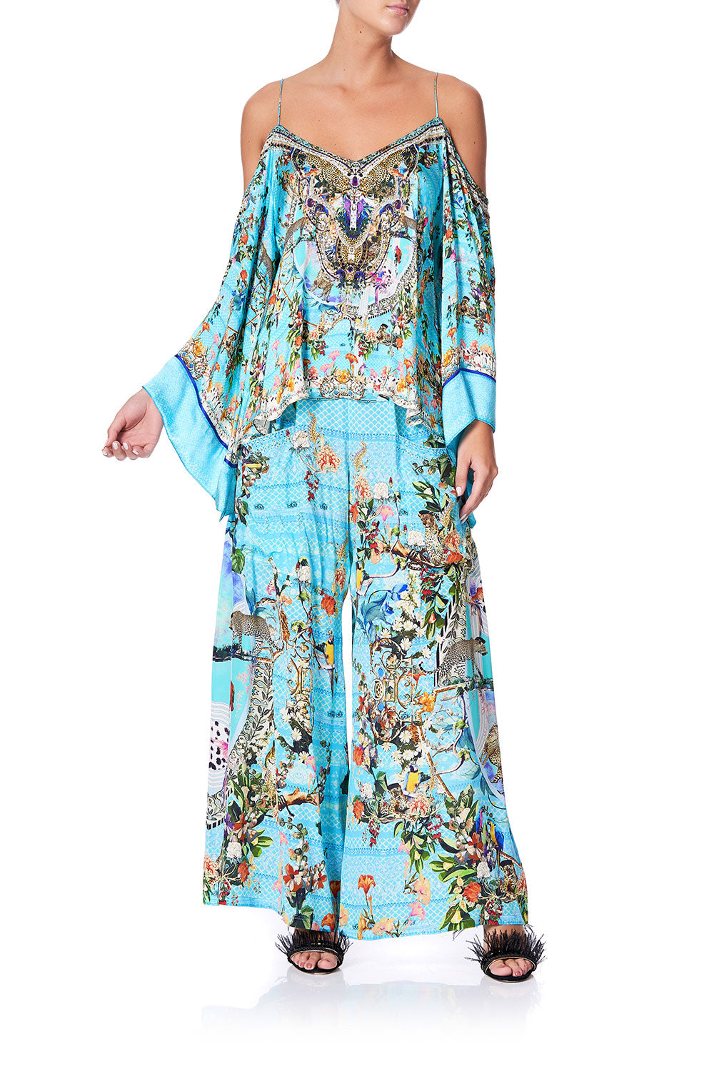 FLARE SLEEVE TOP GIRL FROM ST TROPEZ