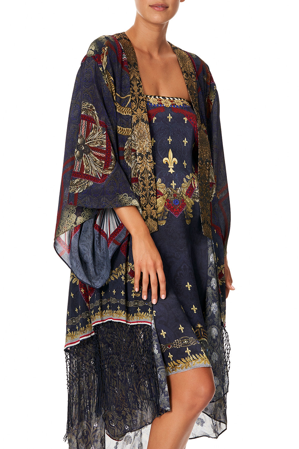 KIMONO WITH LONG UNDERLAY THIS CHARMING WOMAN