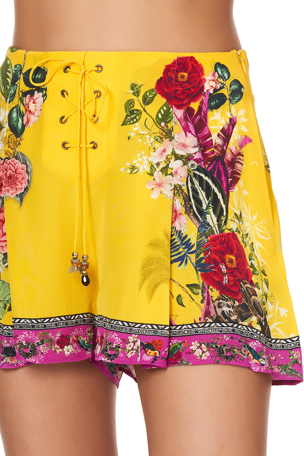 LACE UP FRONT SHORTS SAFFRON MOON