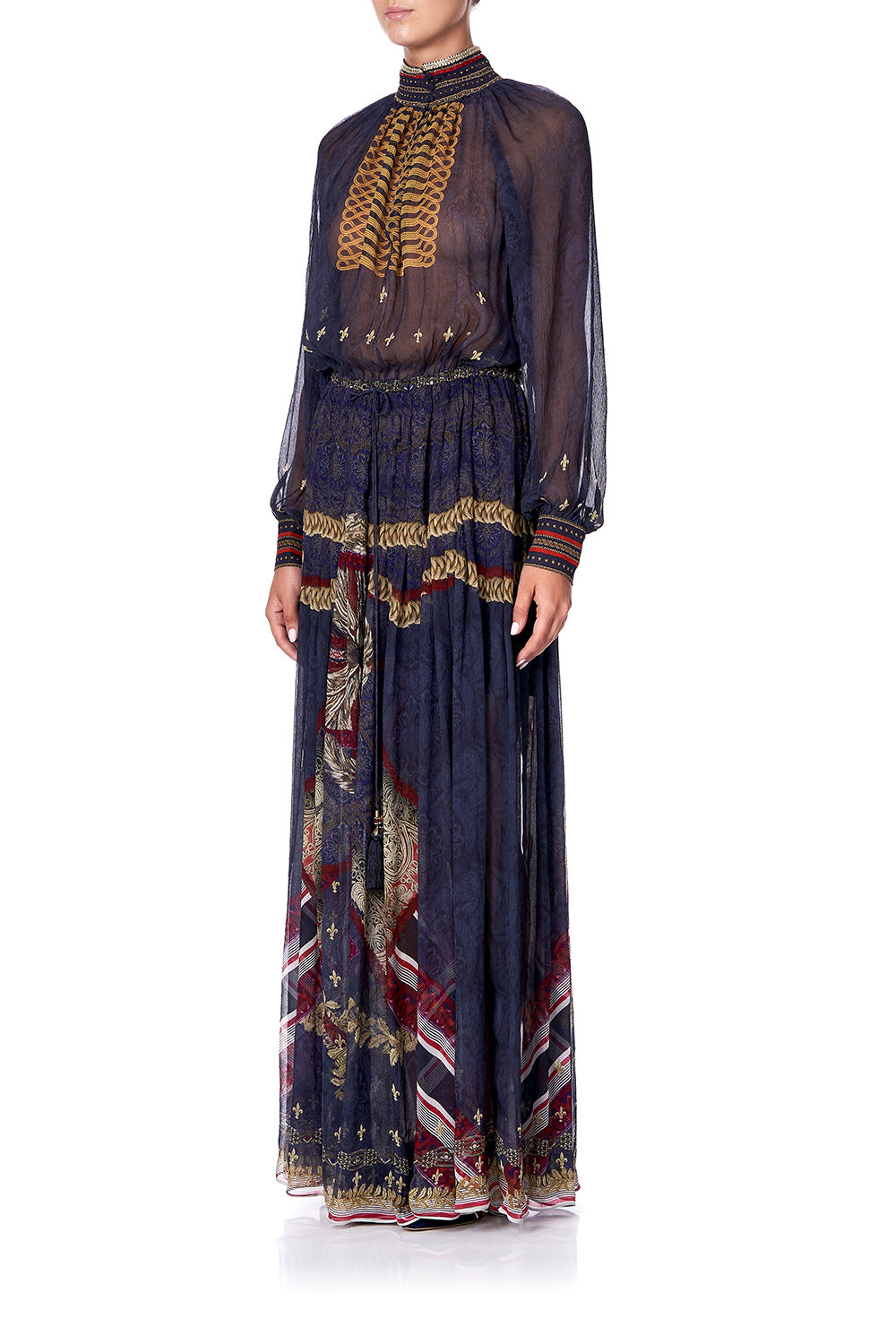 LONG SLEEVE DRESS WITH COLLAR THIS CHARMING WOMAN