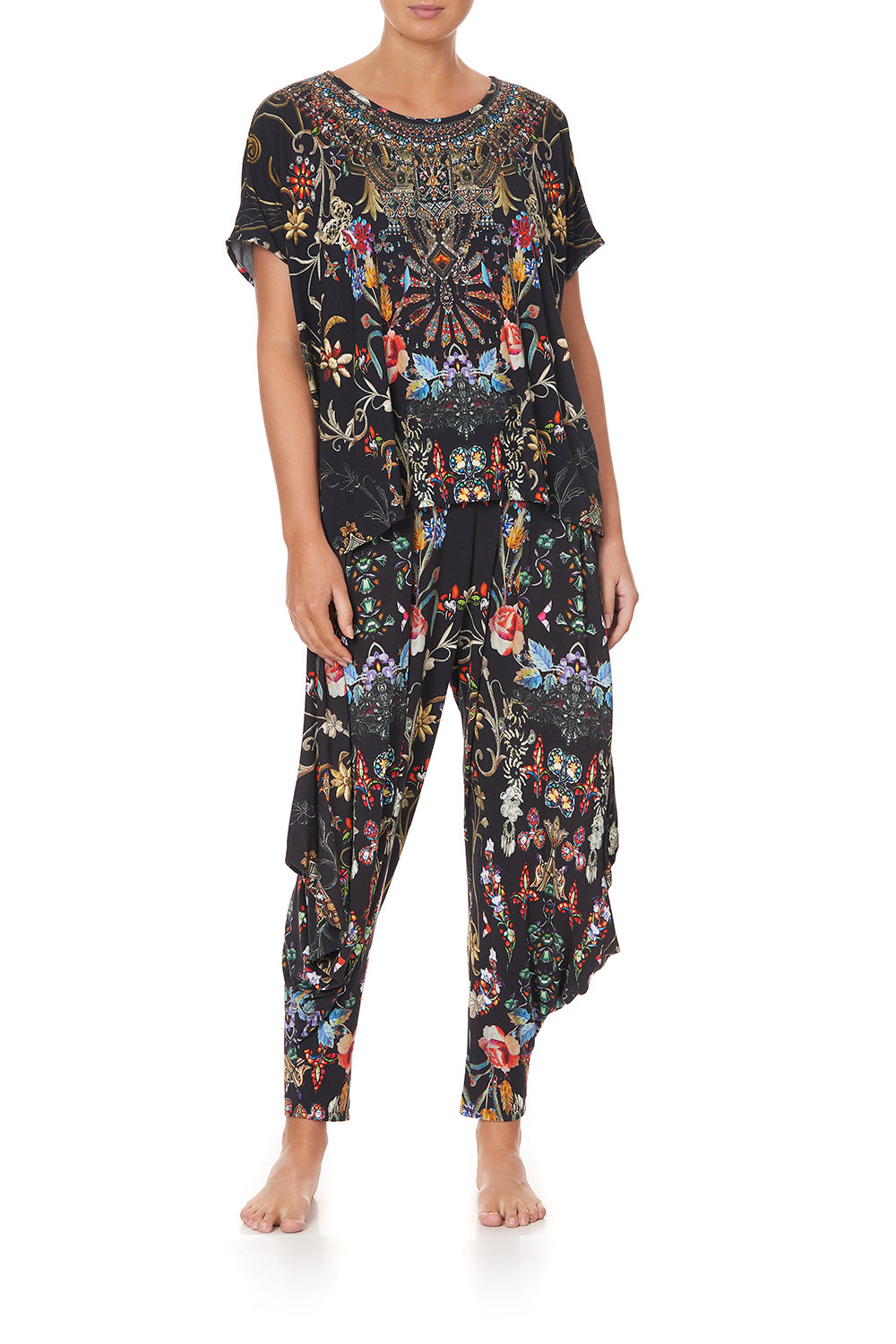 LOOSE FIT ROUND NECK TEE DANCING IN THE DARK