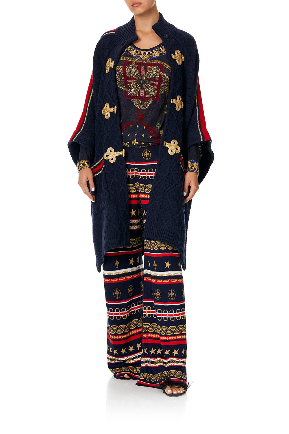 CAMILLA OVERSIZED CABLE KNIT COSTUME PARTY