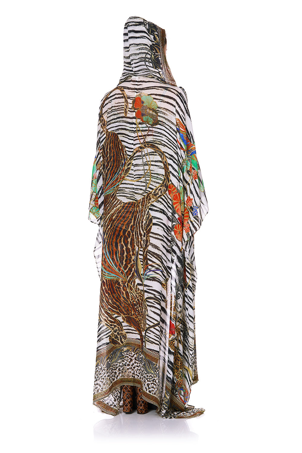 OVERSIZED ROBE COSMIC CONFLICT